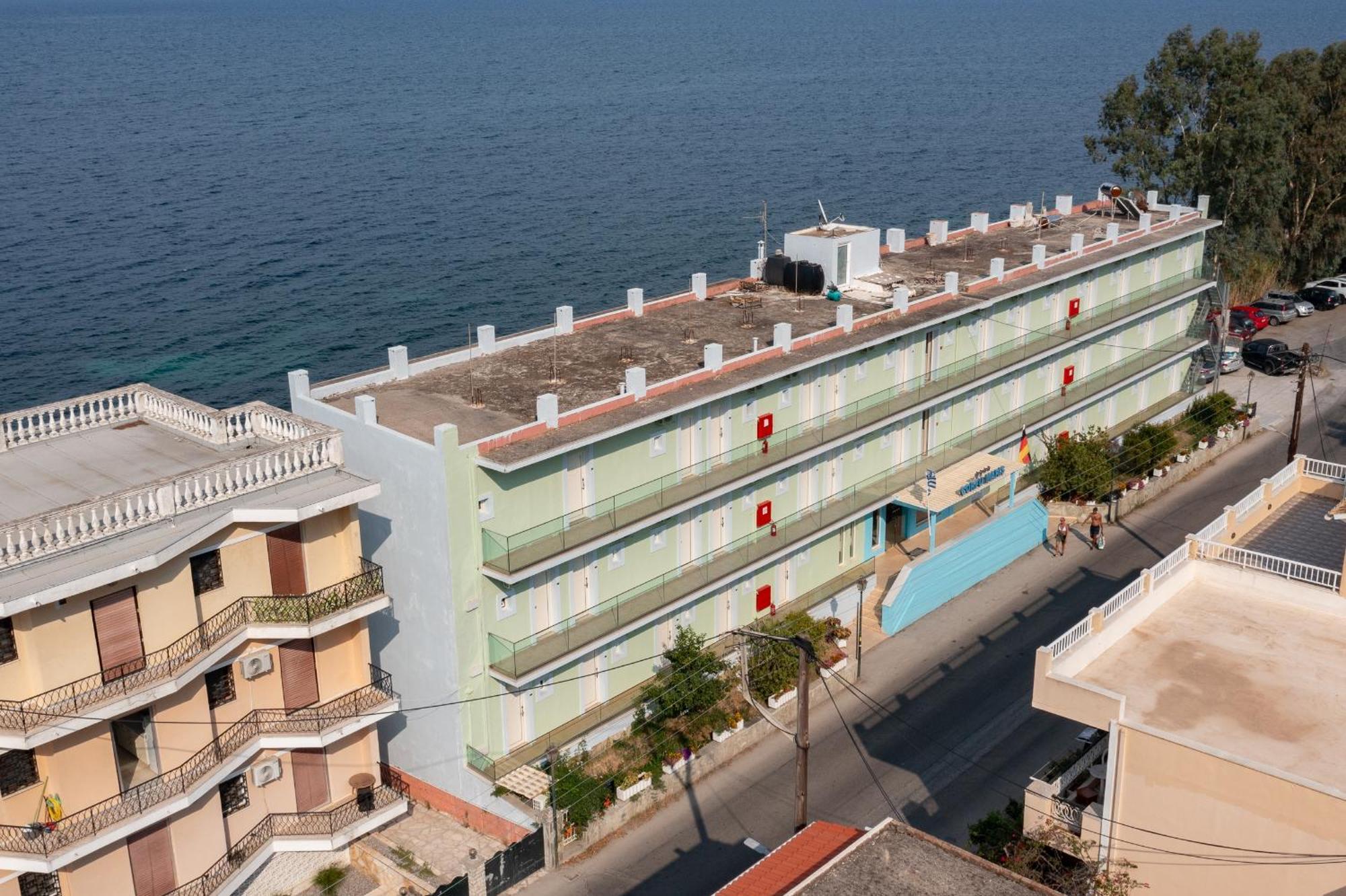 Hotel Corfu Maris Benitses  Exterior foto